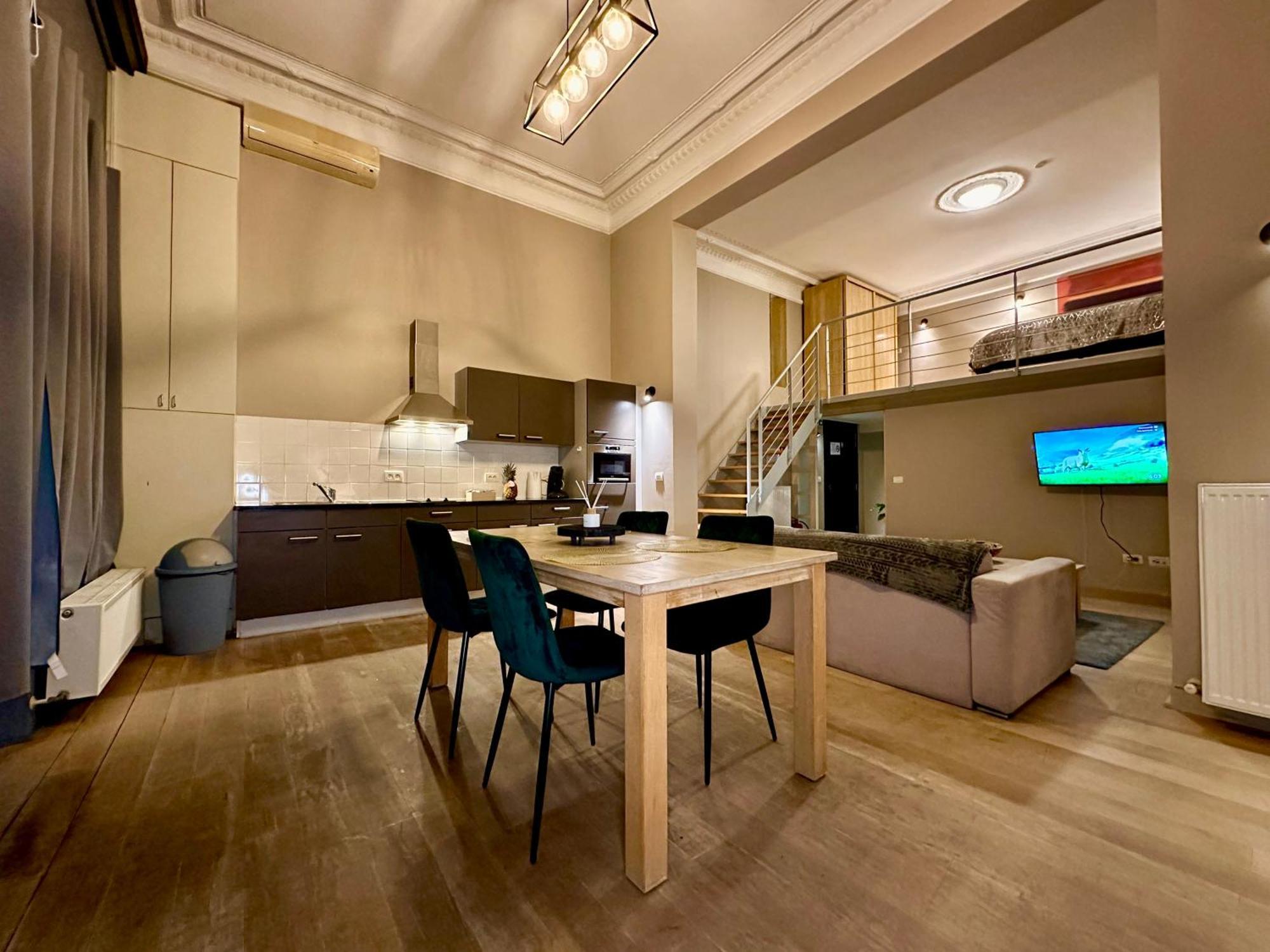 Luxury Suites Castel By Rikas Hotels Αμβέρσα Εξωτερικό φωτογραφία