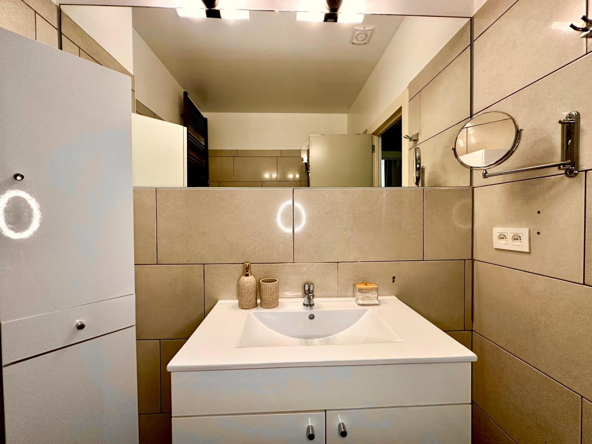 Luxury Suites Castel By Rikas Hotels Αμβέρσα Εξωτερικό φωτογραφία