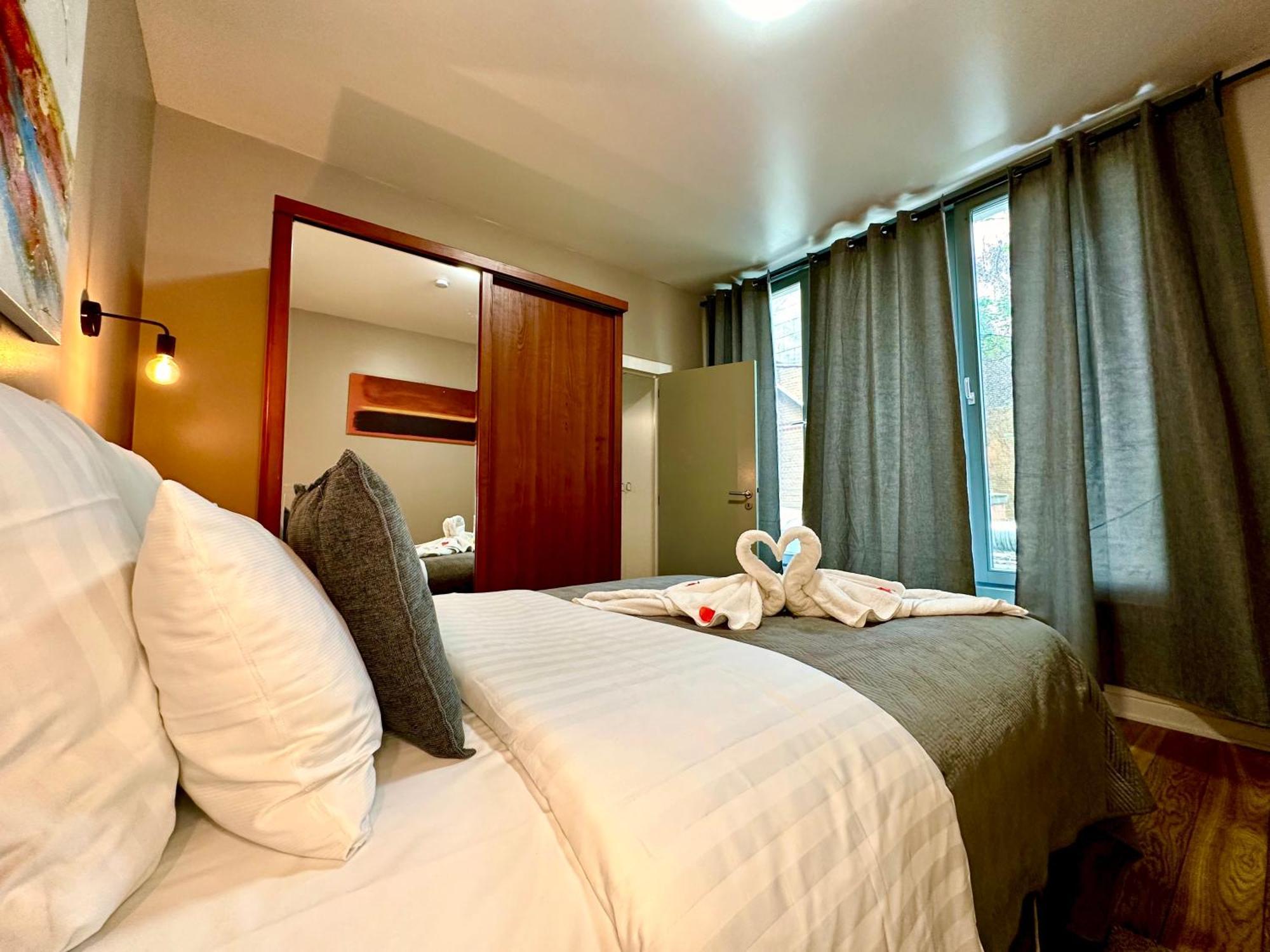 Luxury Suites Castel By Rikas Hotels Αμβέρσα Εξωτερικό φωτογραφία