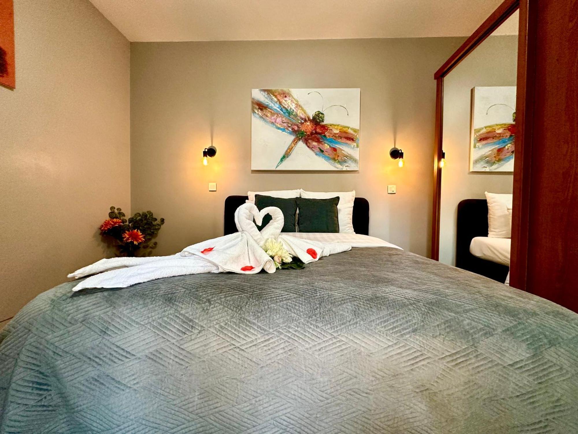 Luxury Suites Castel By Rikas Hotels Αμβέρσα Εξωτερικό φωτογραφία