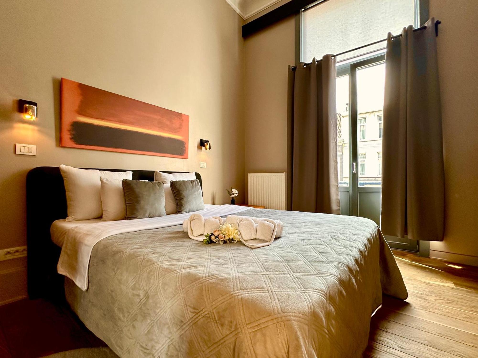 Luxury Suites Castel By Rikas Hotels Αμβέρσα Εξωτερικό φωτογραφία